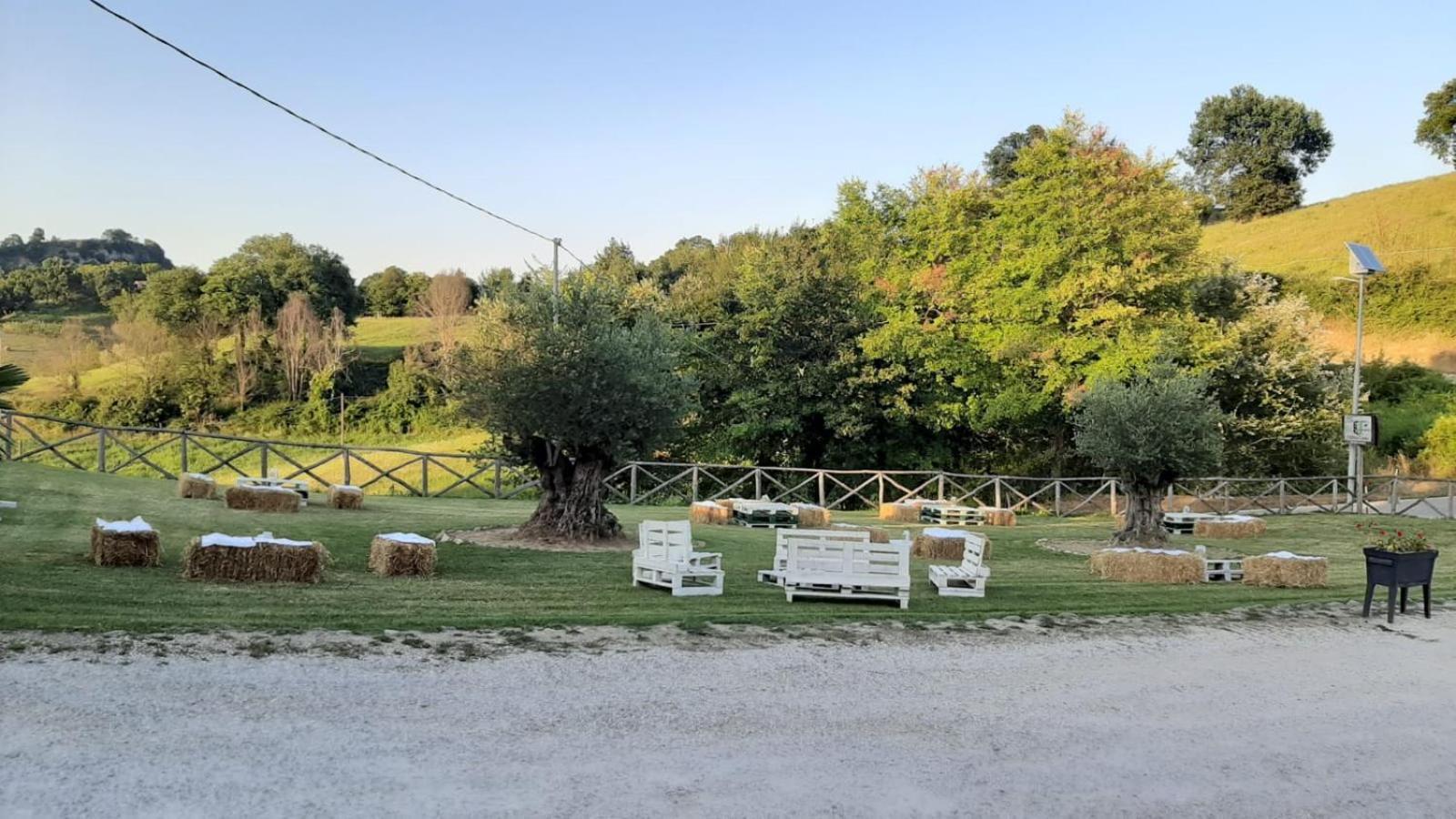Agriturismo Antica Corte Montatteglia Exterior foto